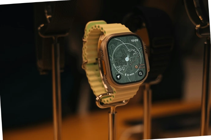 Smartwatch with map display on a stand
